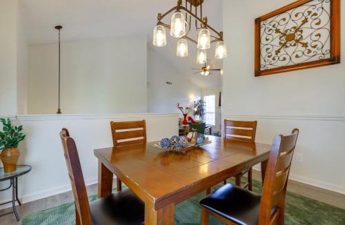 McDonough House | 2 Mi to Town: Fully Equipped Georgia Home w/Deck!