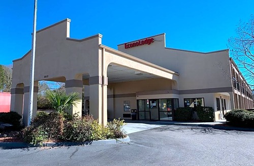 Dothan Hotel | 2-Star Hotel ∙ Econo Lodge Dothan