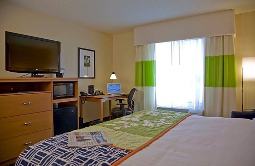 Gunter Afs Hotel | 2-Star Hotel ∙ Fairfield Inn & Suites by Marriott Montgomery EastChase Pkwy