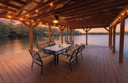Titus House | 2-Tier Dock w/Lift! Jordan Lake Family Retreat