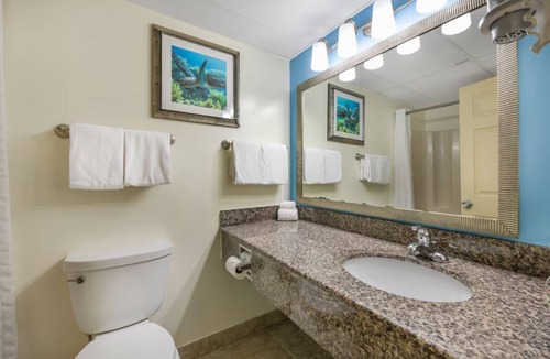 Seabreeze Park Hotel | 2 Units | Inviting Family Stay | Ocean Views, Beachside Fun & Local Attractions
