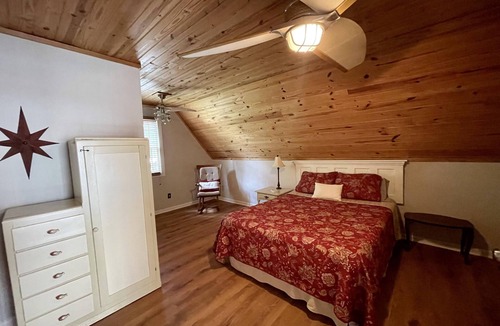 Pleasure Point House | 2024 CALENDAR JUST OPENED 2/20 Million dollar views - amazing 5 bdrm - east side