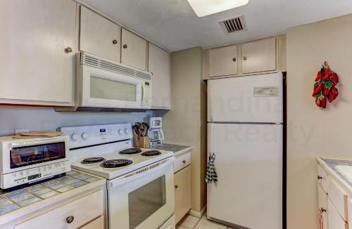 Fernandina Beach House | 208 Sand Dollar