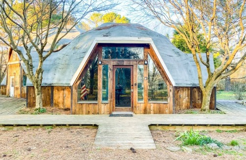 Normal House | 261 m² House ∙ 3 bedrooms ∙ 17 guests