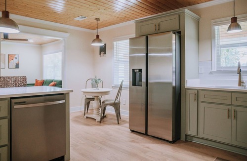 Ocean Springs House | 2BR/1BA in Golf Cart District near Beaches and Downtown! The Beachcomber B