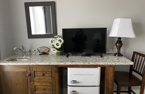 Atlanta University Center Apartment | 2BR/2BA Apt. in Atlanta University (Unit#201&202)