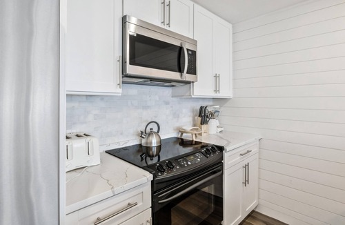 Baytowne Wharf Condo | 2BR/2BA Bayfront Bliss ~ Bahia Condo ~ Golf Cart!