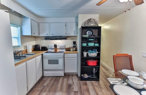 Citra House | 2BR + BBQ Near Silver Springs + Add-On Room