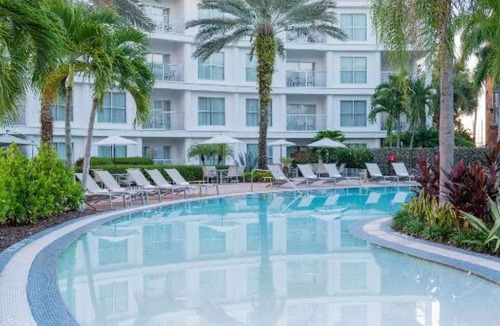 Celebration Hotel | 2BR Suite near AdventHealth Orlando