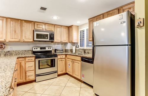 Fernandina Beach Condo | 2nd Floor 2 Bed/2 Bath Beachfront condo sleeps 6. patio & pool.