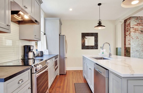 Tybee Island House | 3 Bed, 2.5 Bath Award Winning Historically Preserved Tybee Island Vacation Home