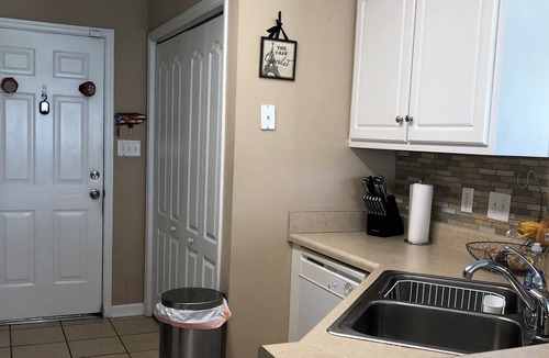Grovetown House | 3 bed/2 bath house with fence patio, 5min from Fort Gordon and close to Masters.