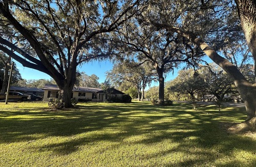 Lake City House | 3-bedroom 2 bath house with in ground pool