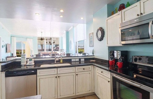 Gulfport Condo | 3 Bedroom/3 Bathroom Ground Level Condo