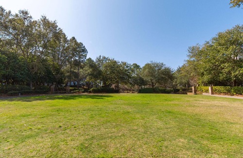 Baytowne Wharf Condo | 3 Bedroom and 3 Bathroom Condo in Lasata