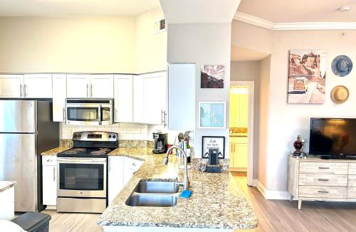 Midtown Apartment | 3 Bedroom Apartments Midtown-Downtown Atlanta
