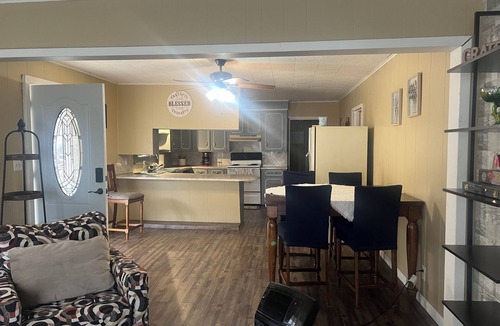 Lawson House | 3 bedroom house in perfect 2 acre property in Strong, AR. Much peace and comfort