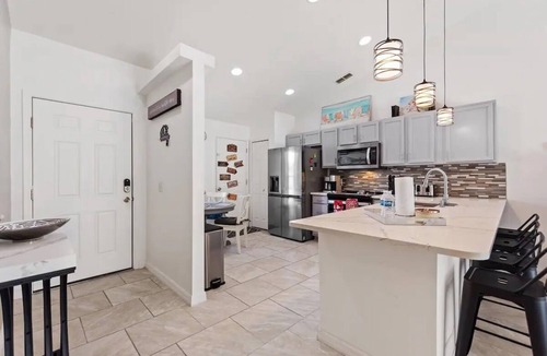 Florida Pines House | 3-bedroom house with Pool and Movie room in charming Davenport. Enjoy your stay.