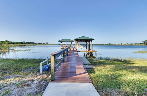 Tavares Cottage | 3 Bedroom Lakefront Retreat Near Downtown Tavares