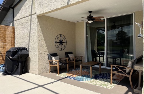 Alafaya Woods House | 3 bedroom Modern pool home, Oviedo FL, close to UCF