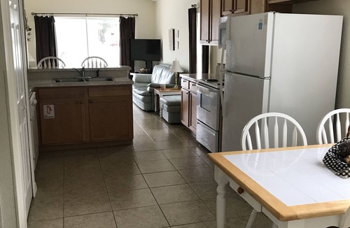 Florida Pines House | 3 Bedroom Pool Home