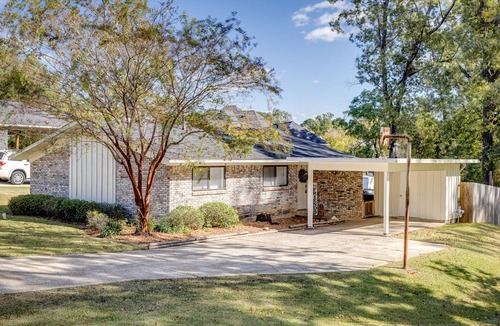 Claiborne House | 3 bedroom Southern Roots home