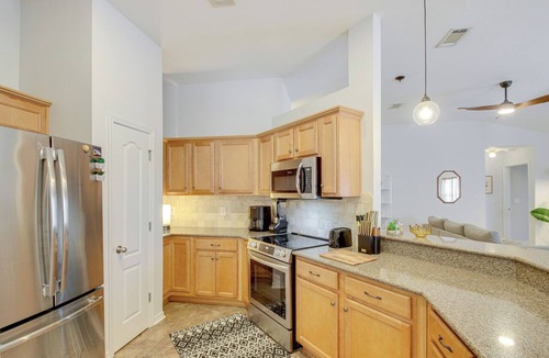 Milton House | 3 Mi to Escambia Bay: Home w/Deck & Private Yard!