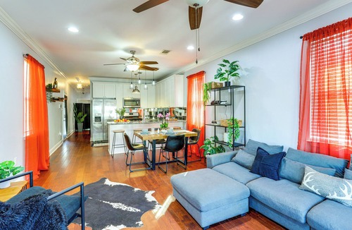 Gentilly Terrace Apartment | 3 Mi to French Quarter: Cozy Couple's Getaway