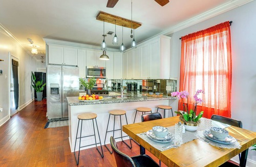 Gentilly Terrace Apartment | 3 Mi to French Quarter: Cozy Couple's Getaway
