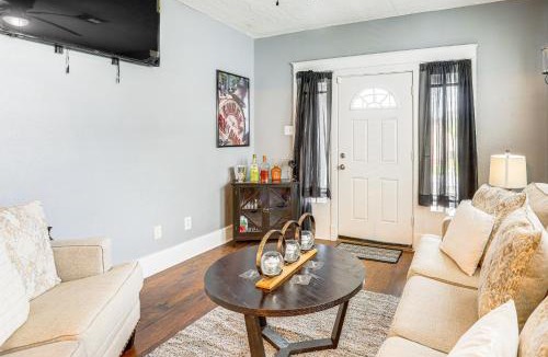 Saint Roch House | 3 Mi to French Quarter: Retreat w/BBQ, Yard