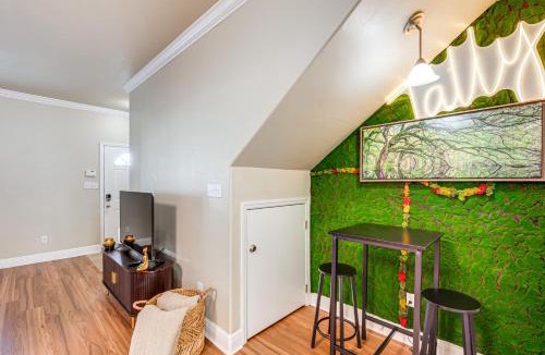 Tallahassee House | 3 Mi to FSU! Pet-Friendly Townhome w/Pool Access