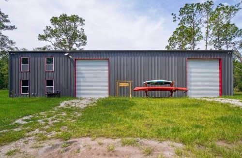 Geneva House | 3 Mi to Lake Harney: Home on 6 Acres w/Fire Pit