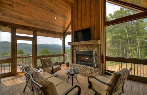 Blue Ridge House | 3 Peaks and a Treehouse - 10 Minutes to Blue Ridge