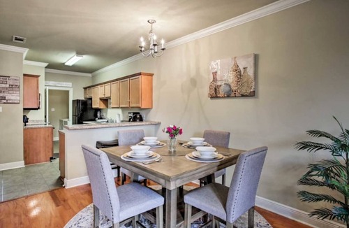 Highlands - Perkins House | 🛏 3 Private Suites Near LSU | Perfect for Game Days & Business Travel