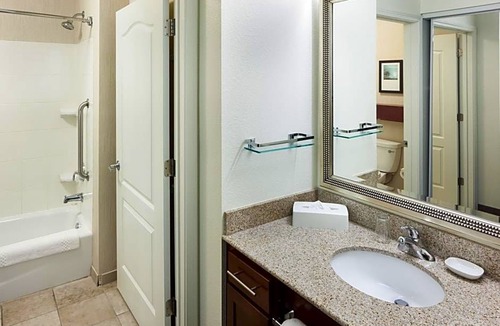 Hattiesburg Hotel | 3-Star Hotel ∙ Residence Inn by Marriott Hattiesburg