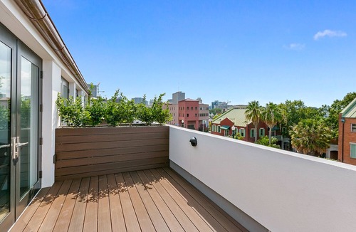 French Quarter House | 3 - Story Luxury Residence - French Quarter - Unit 201