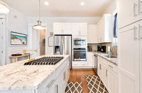 Dune Allen Beach House | 30A Dune Allen Beach☀️ 6 Seat Golf Cart thru 10/31, 3 Min to Beach, Foosball ☀️ Pool
