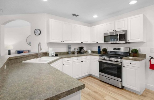 Tuscan Ridge Villa | 370-Stunning 4 Bed Villa with SE Facing Pool and Spa.Near Disney