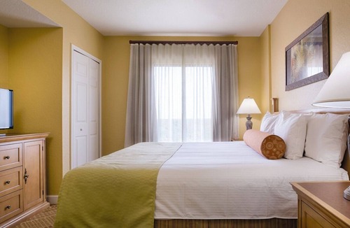 Lake Buena Vista Resort | 3BD/Orlando near Disney - Full Kitchen, Lots of Pools!