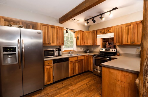 Auburn House | 3BR/3BA Auburn Vacation Rental
