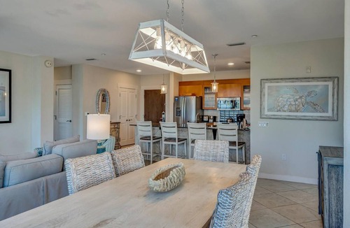 Baytowne Wharf Condo | 3BR Bahia Condo ~ Sunset Views Included!