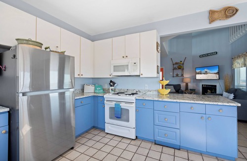 Dauphin Island House | 4 bedroom bayside home