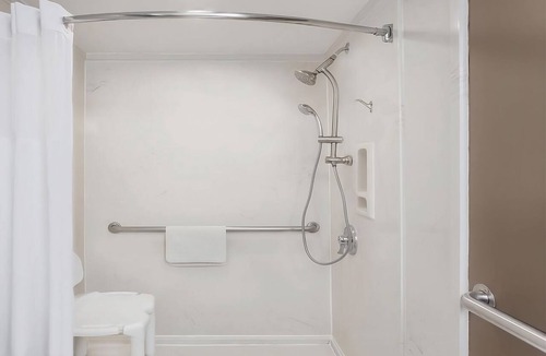 St. Augustine Hotel | 4 Great Units in the St Augustine Historic Downtown! Onsite Pool, Free Parking