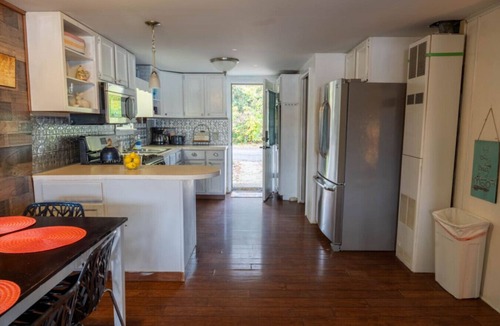 Alto House | 4 Lakefront Homes | Campau Lake Retreat for Groups