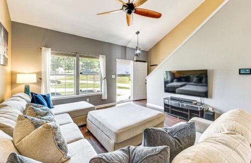 Tallahassee House | 4 Mi to FSU: Family Home w/Pool & Yard 75-inch TV