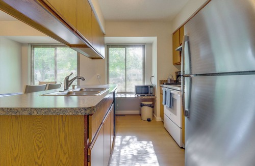 Mitchell House | 4 Mi to U-M Campus! Quiet Family Home w/Yard