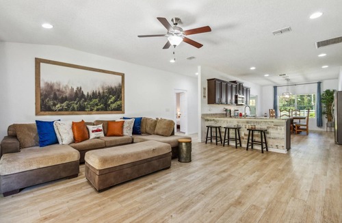 Westside House | 4BR Home w/Private Fenced Yard, Firepit & Dogs OK