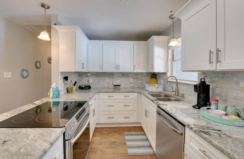 Ocean City House | 4BR Near Beach w/Pool & Games – Family Retreat