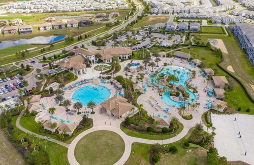 Four Corners House | 4BR Resort Home Pool Gym & Disney Minutes Away