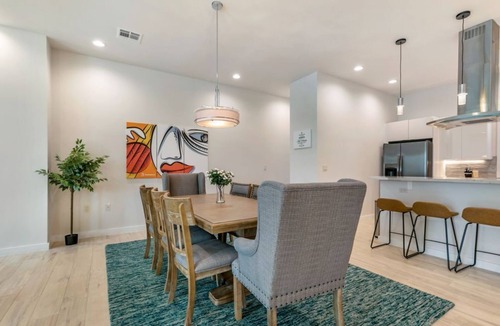 Mid-City House | 4BR Townhouse in Bienville Villas